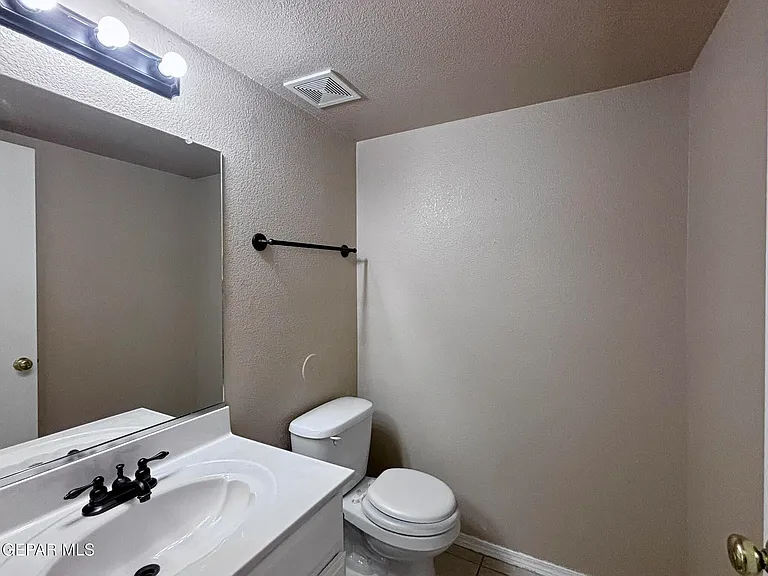12312 Tierra Laguna Dr — Photo 8