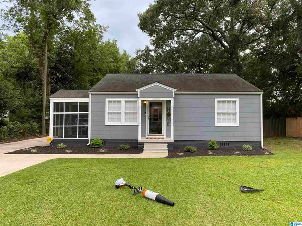1227 Bunchie St, Bessemer, AL 35023