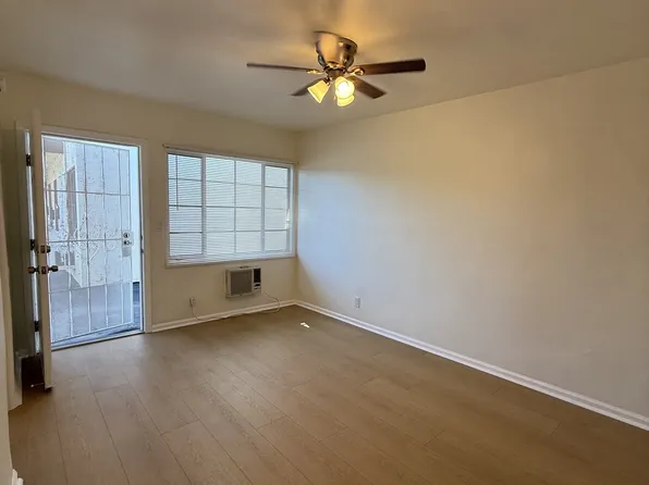 911 W Angeleno Ave APT 13, Burbank, CA 91506