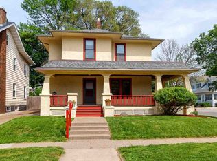2601 Pershing Ave, Davenport, IA