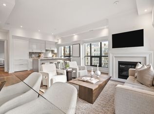 4 The Kingsway #504, Toronto, ON M8X 2T1