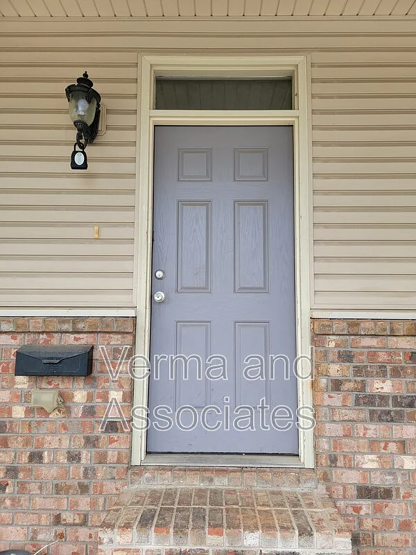 2 bed, 2.5 bath, 1200 sqft, $1,195 — Photo 3