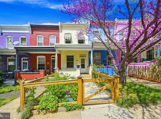 1126 Roland Heights Ave, Baltimore, MD 21211