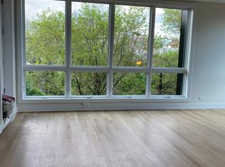 1835 S Canalport Ave #3E, Chicago, IL 60616
