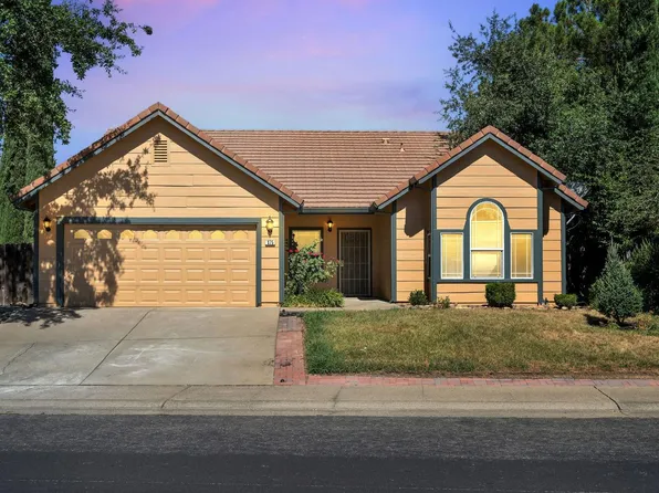 375 Edgebrook Dr, Ione, CA 95640