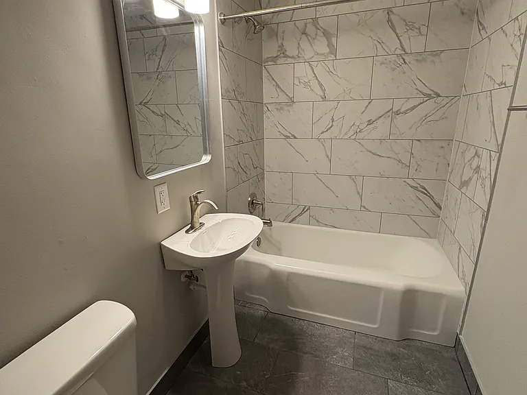 3717 S 48th St — Photo 7