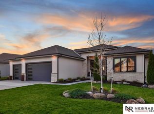 18758 Sahler St, Elkhorn, NE 68022