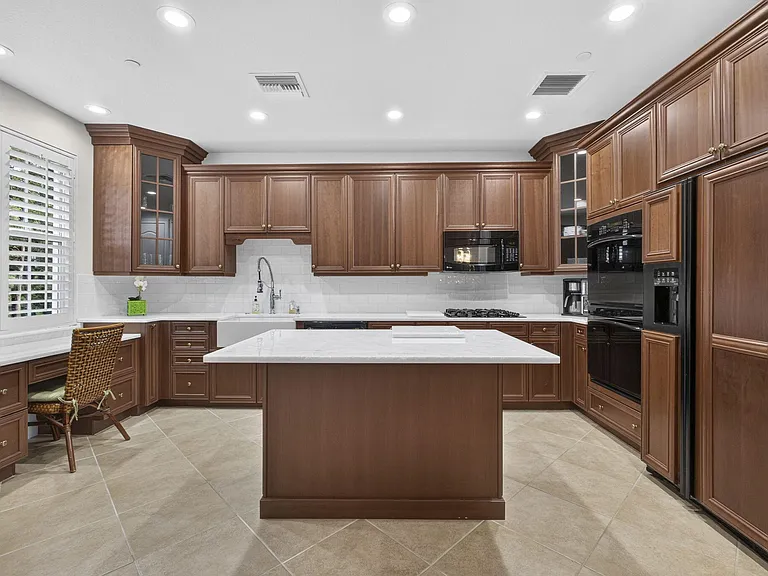 222 Tresana Blvd #44 — Photo 21