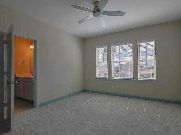 5823 Ash Valley Dr — Photo 31