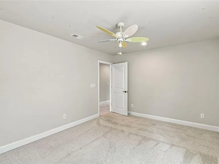 406 Riverclub Rd — Photo 21