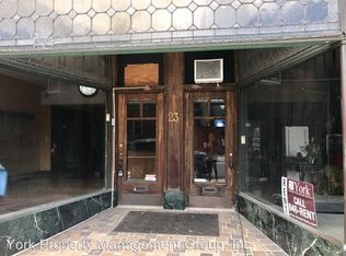 25 E King St, York, PA 17401