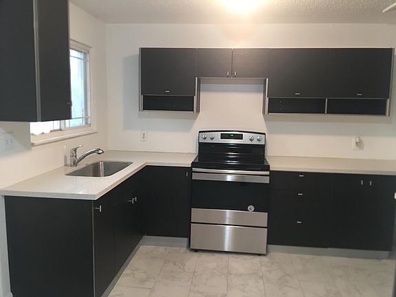5th image of 3707 S American Dr