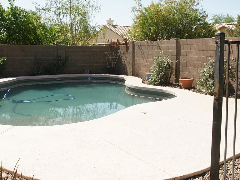 1307 W Stacey Ln — Photo 22