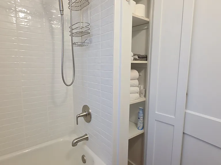 1334 Charlotte Ave — Photo 23