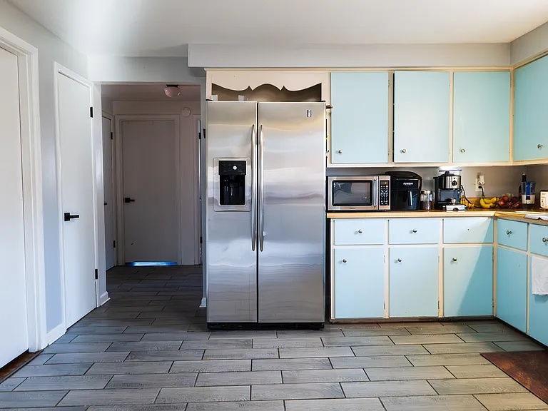 179 Heath St #2 — Photo 5