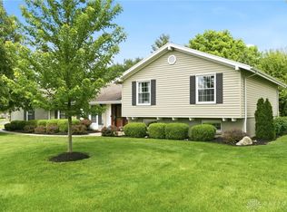 8916 Paragon Rd, Dayton, OH 45458