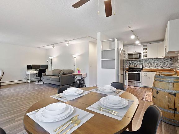 4th image of 2500 Blaisdell Ave APT 203