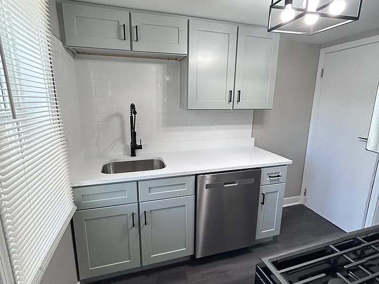 648 E 169th St #648 — Photo 3