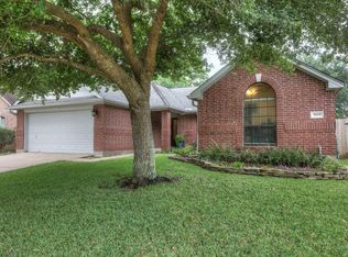 3019 Genessee Creek Ln, Friendswood, TX 77546