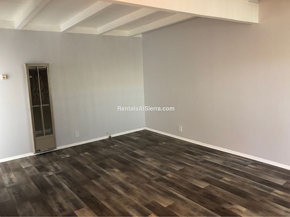3rd image of 6121 Whitsett Ave APT 9