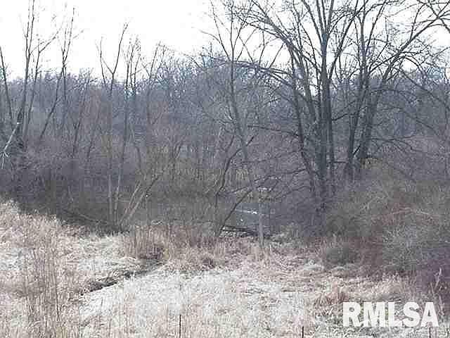 2nd image of 750 25th Avenue Ct