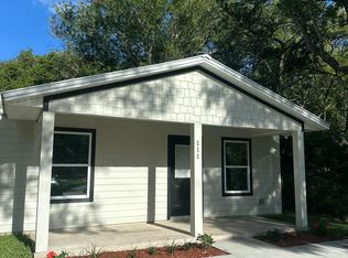111 Davis Lake Rd, Palatka, FL 32177