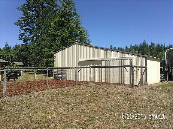 5th image of 161 SE Lynch Ln