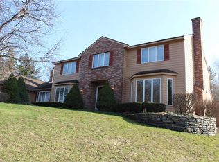 6753 Flametree Dr, Fayetteville, NY 13066