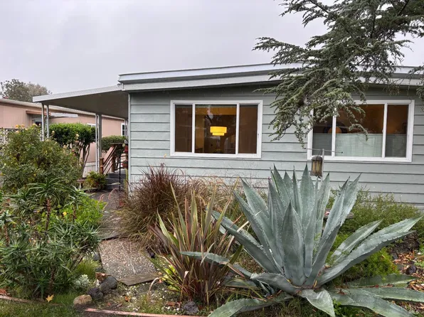 708 Seville Way, Novato, CA 94949