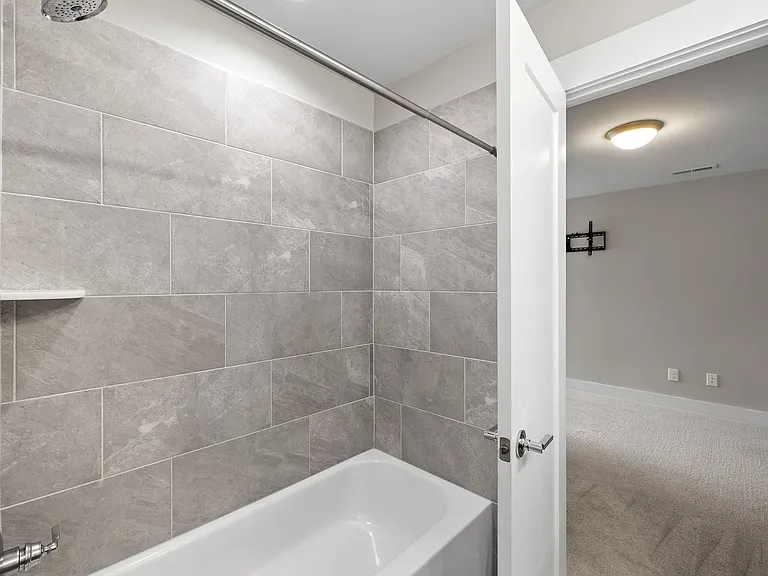 5601 Old Pearce Rd — Photo 41
