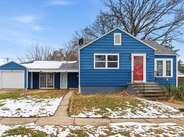 610 East St, Sidney, IA 51652