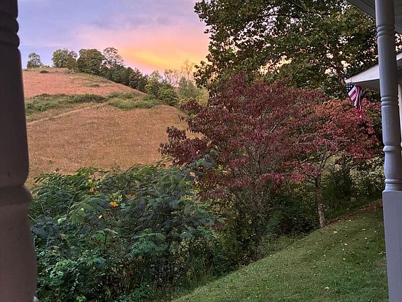 2nd image of 370 Vannoy Rd