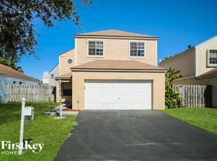 10021 SW 223rd Ter, Cutler Bay, FL 33190