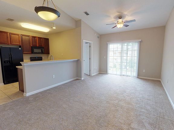 2nd image of 5006 Key Lime Dr Unit 303