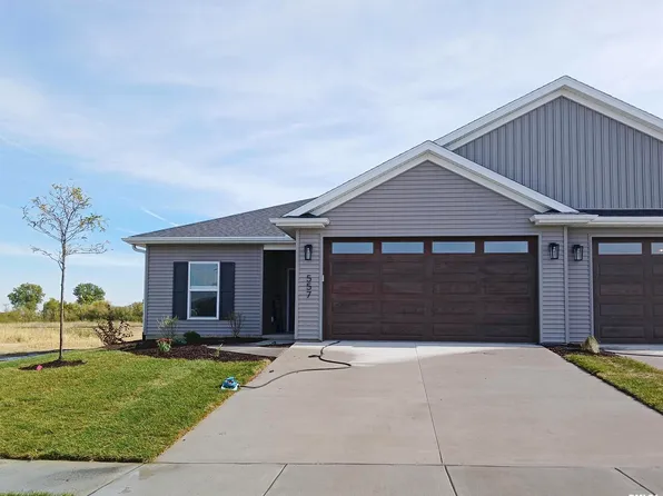 557 N 3rd St, Eldridge, IA 52748