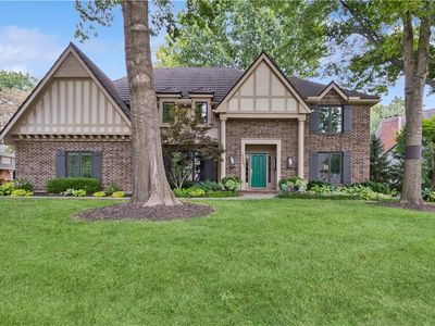 12201 Aberdeen Rd, Leawood, KS, 66209