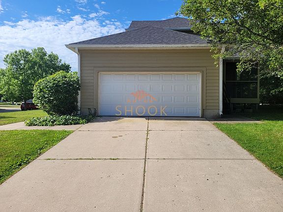 3rd image of 1716 Ashbury Ct