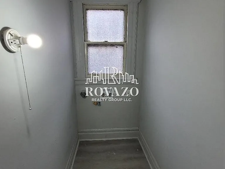 69 Farley Ave #1A — Photo 6