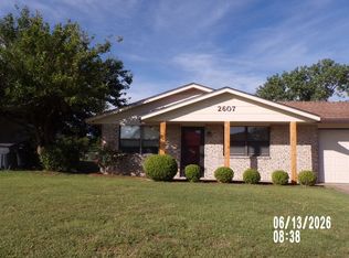2607 NE Dearborn Ave, Lawton, OK 73507