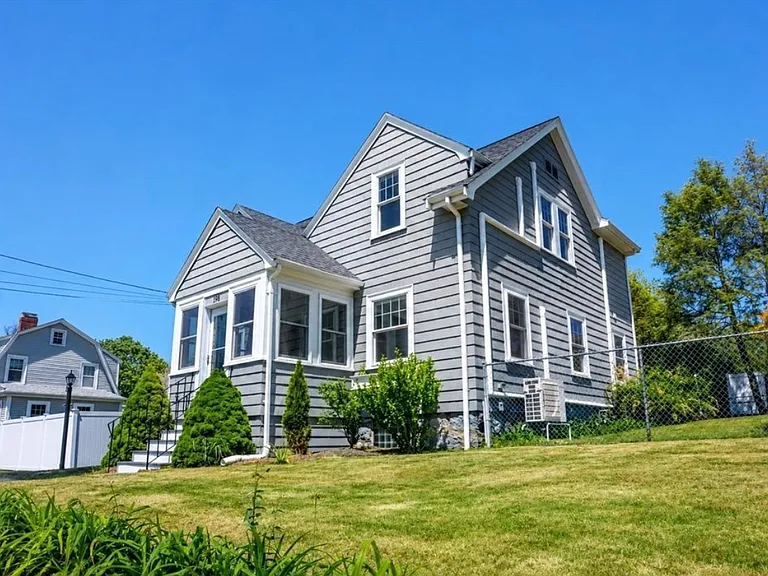 198 Cedar St — Photo 2