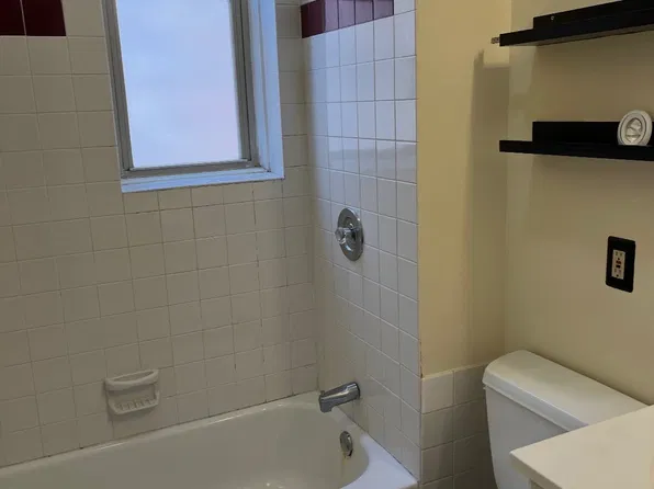 (undisclosed Address), Saint Louis, MO 63118