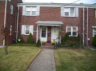 822 N Stiles St, Linden, NJ 07036