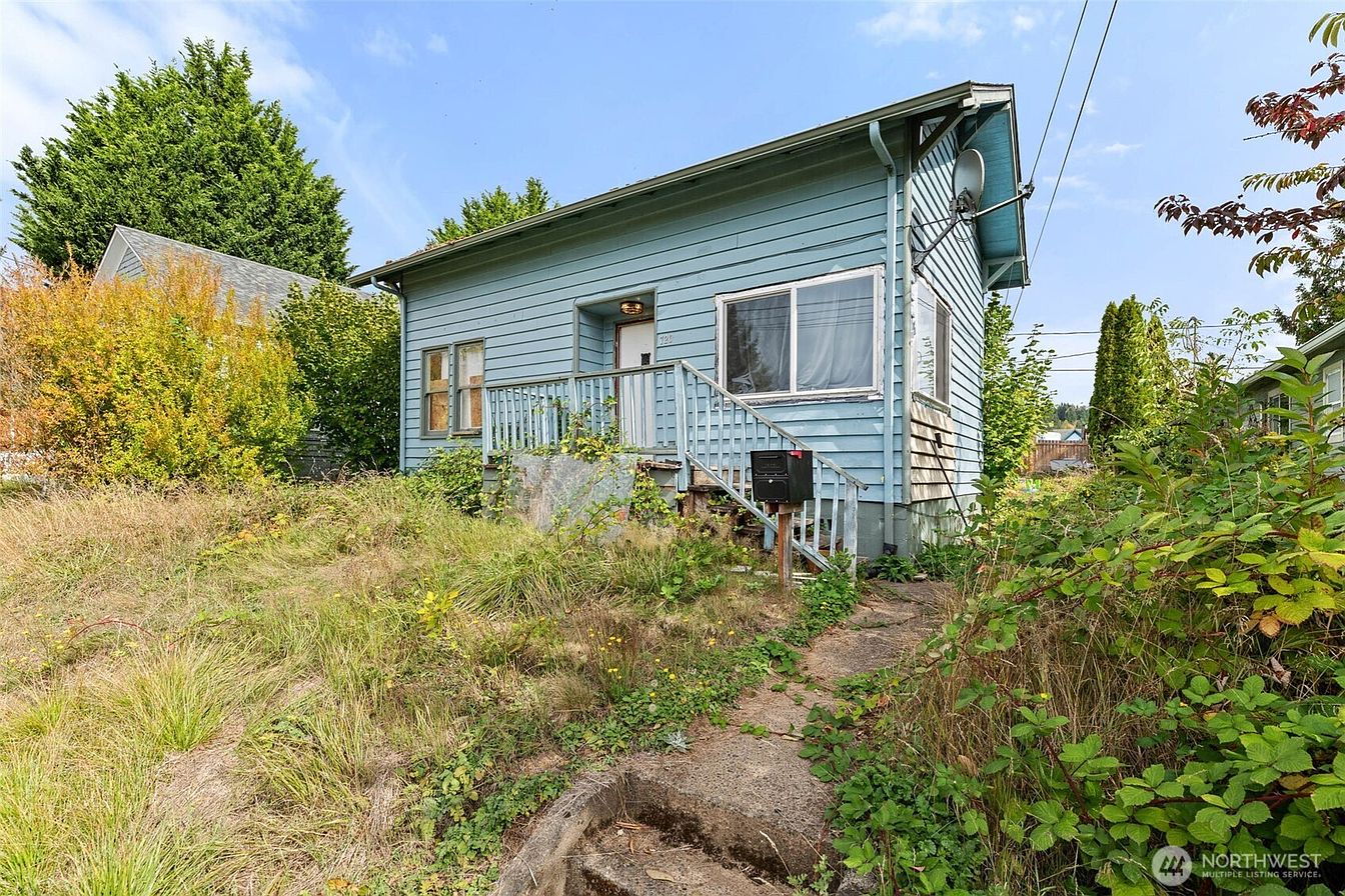 1st image of 720 NW Maryland Avenue