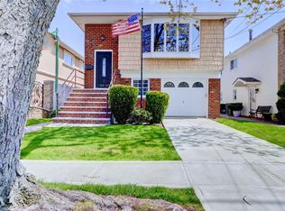 16047 89th St, Howard Beach, NY 11414