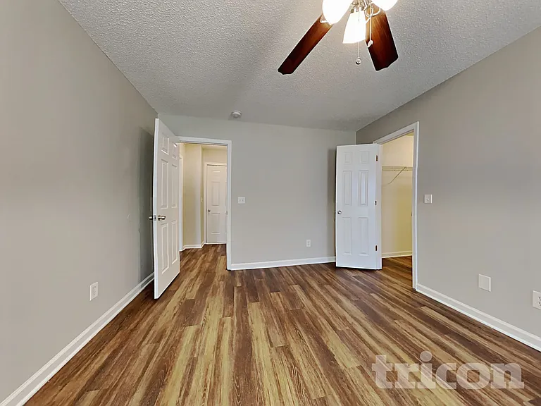 2 Beagle Ct — Photo 8