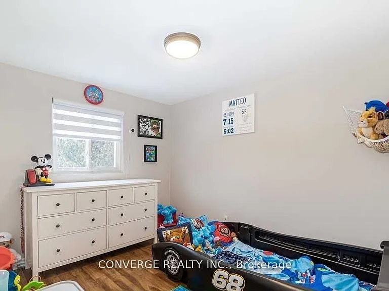 39 Greenwood Cres — Photo 15