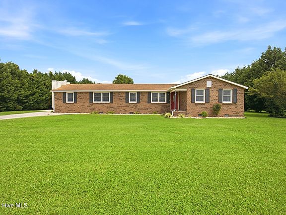 2nd image of 828 Virginia Road