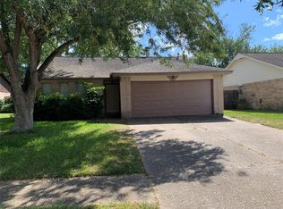 16211 La Terra Dr, Houston, TX 77083
