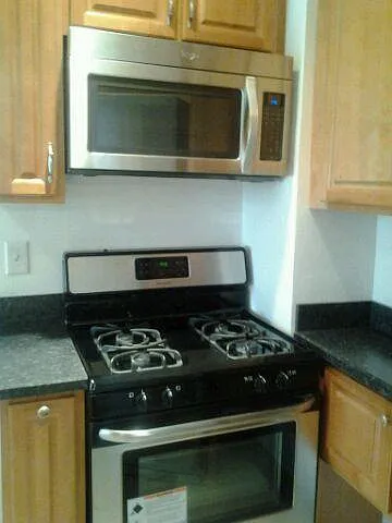 10712 Elgin Ave #10712 — Photo 3