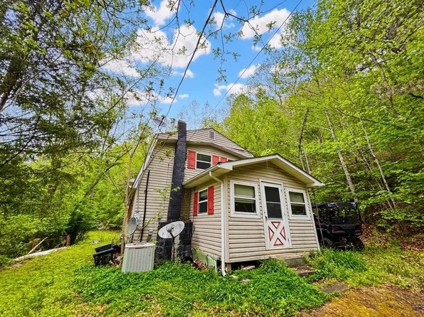 5 Old Country Rd, Ranger, WV 25557
